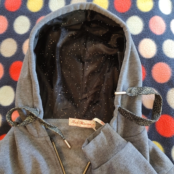 NWT Gray Hoodie with Sparkel Detail by Red Marine Ladies Medium - Picture 6 of 9